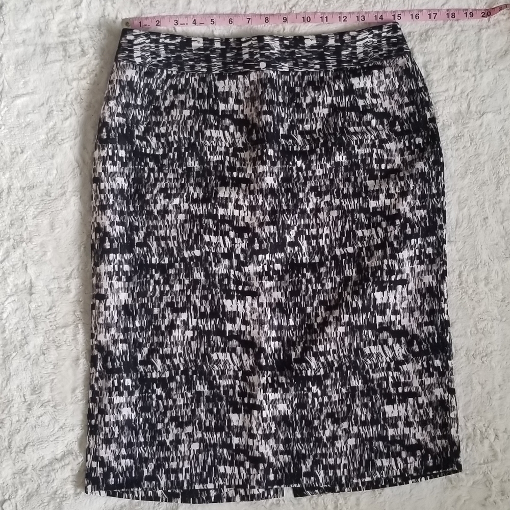 Banana Republic pencil skirt size 8tall